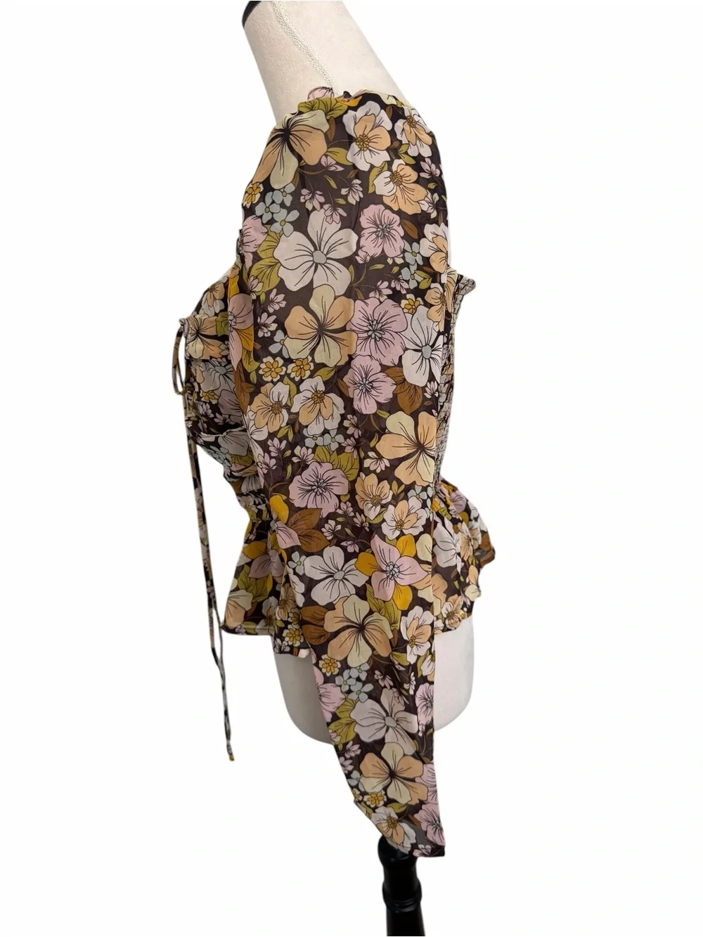 Astr the Label Toni Top Floral Ruched Peplum in Brown, Pink & Yellow